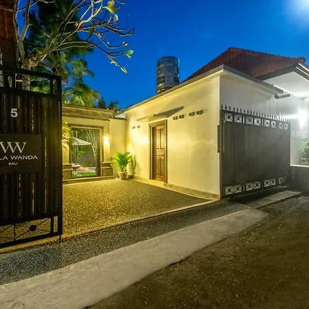 Tropical Villa Prime Location In Canggu - 15 Minutes Walk To The Beach