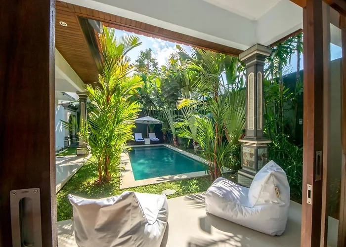 Tropical Prime Location In - 15 Minutes Walk To The *